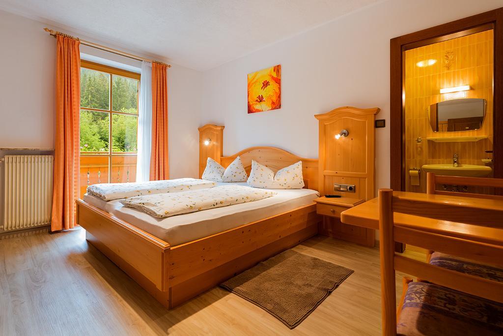 Garni Bergland Bed and Breakfast Ratschings Buitenkant foto