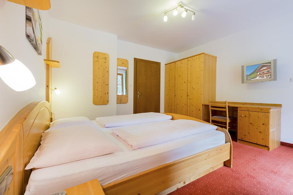 Garni Bergland Bed and Breakfast Ratschings Buitenkant foto